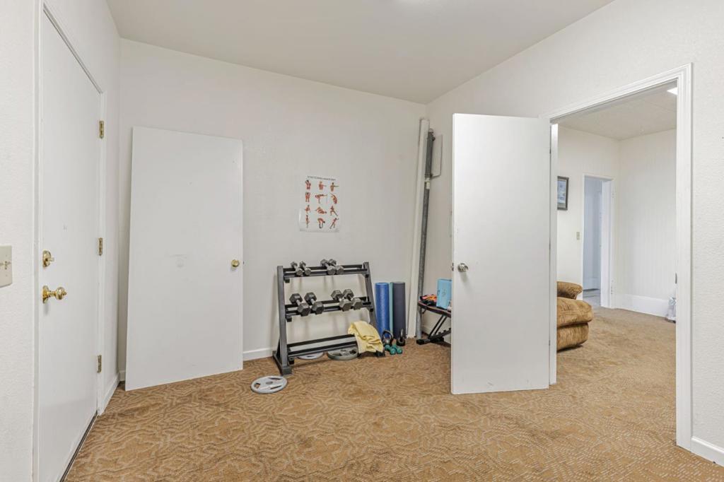 323 Texas Street Property Photo 25