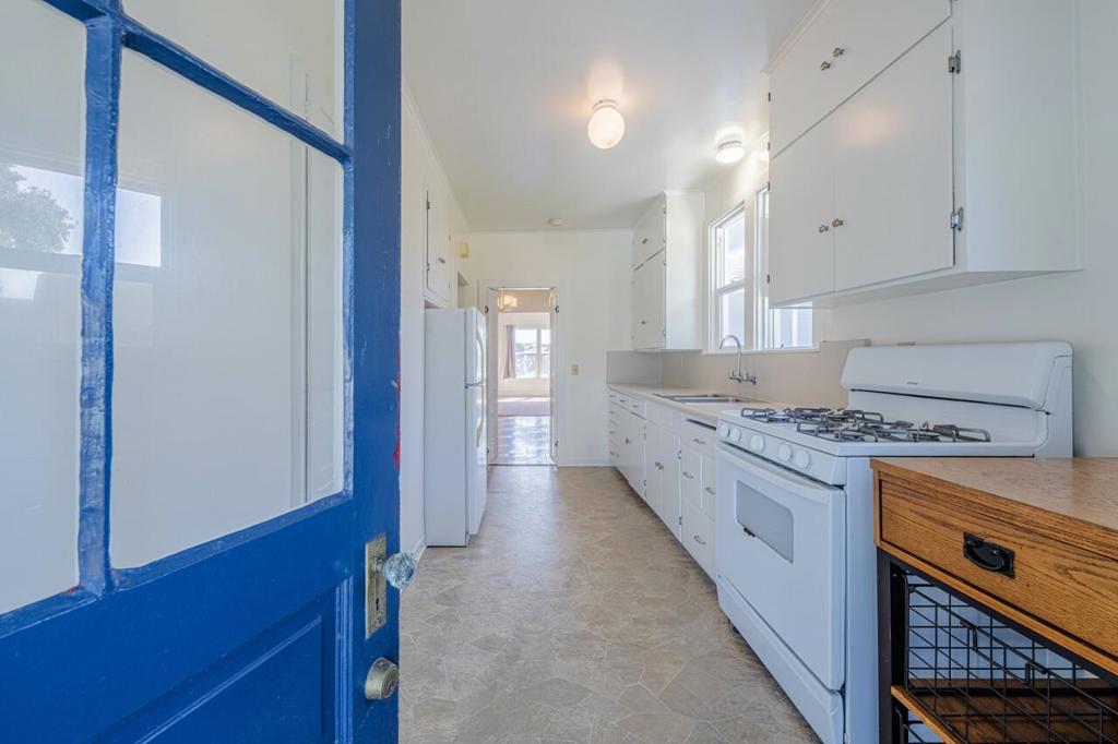 206 Cypress Avenue Property Photo 49