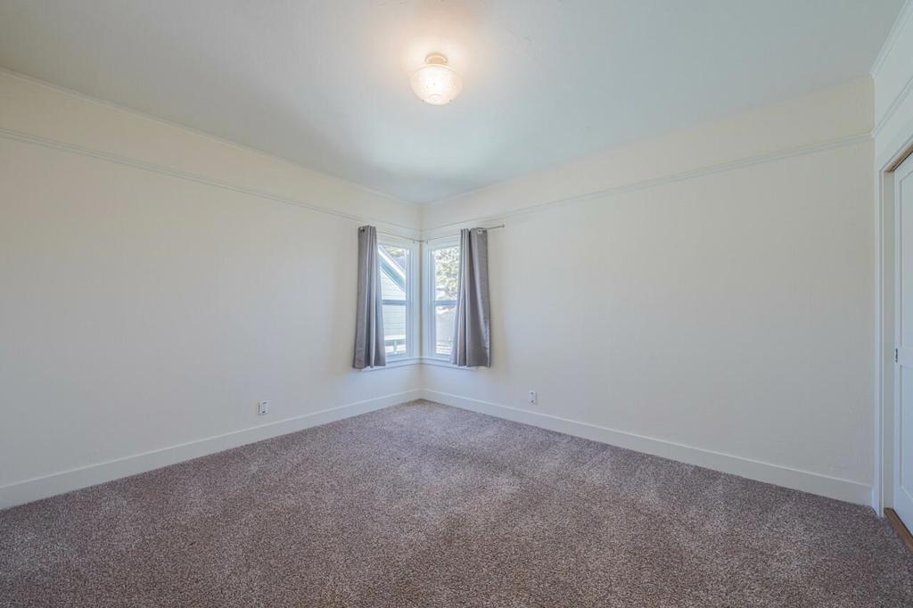 206 Cypress Avenue Property Photo 54