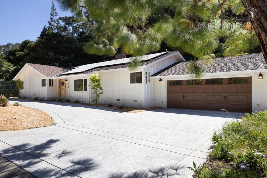 25603 Canada Drive Property Photo 1