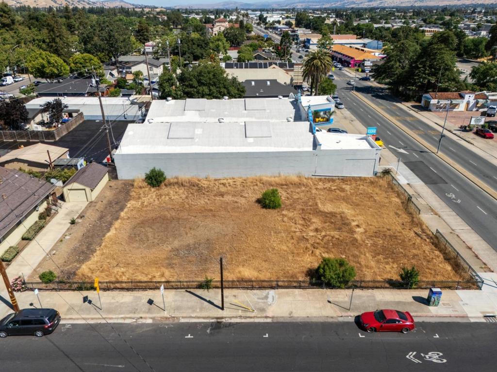 7711 Monterey Street Property Photo