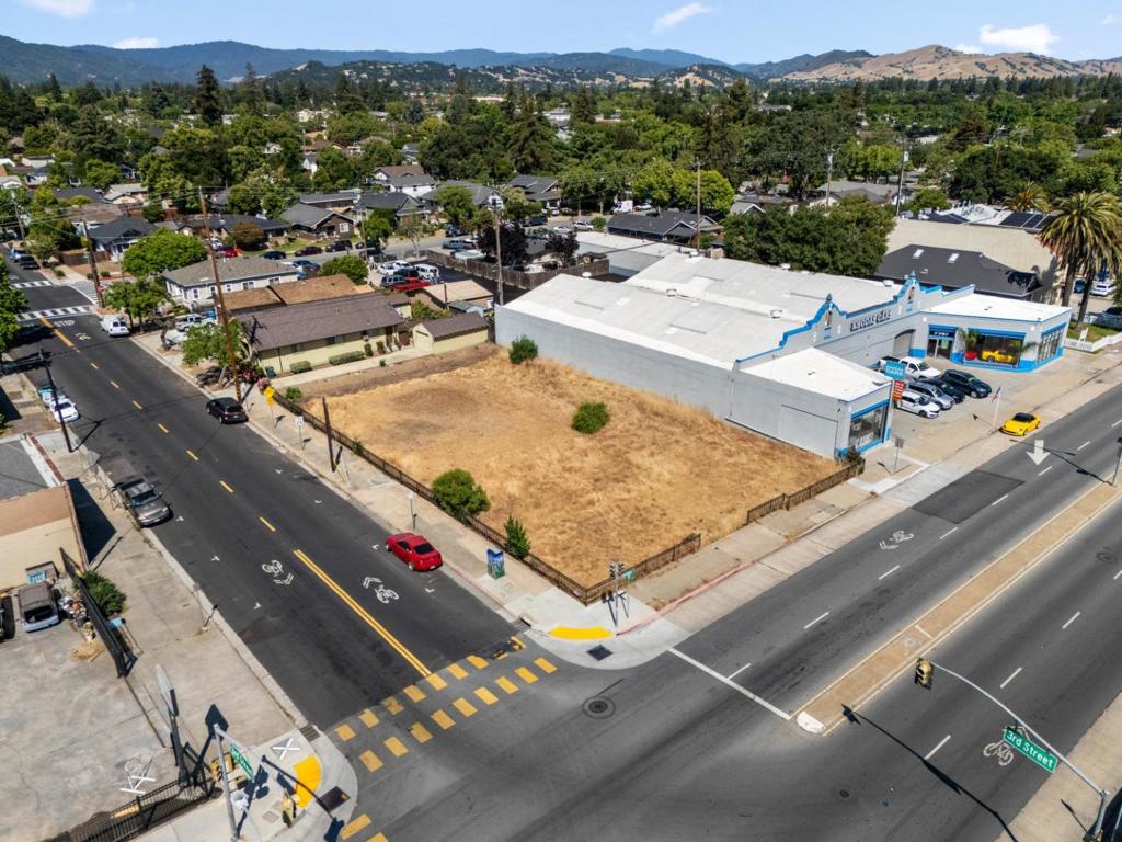 7711 Monterey Street Property Photo 2