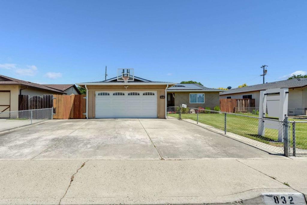 832 Penitencia Street Property Photo 1