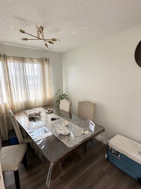522 Raleigh Street Property Photo 4