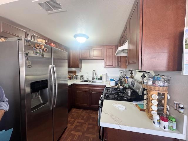 522 Raleigh Street Property Photo 7