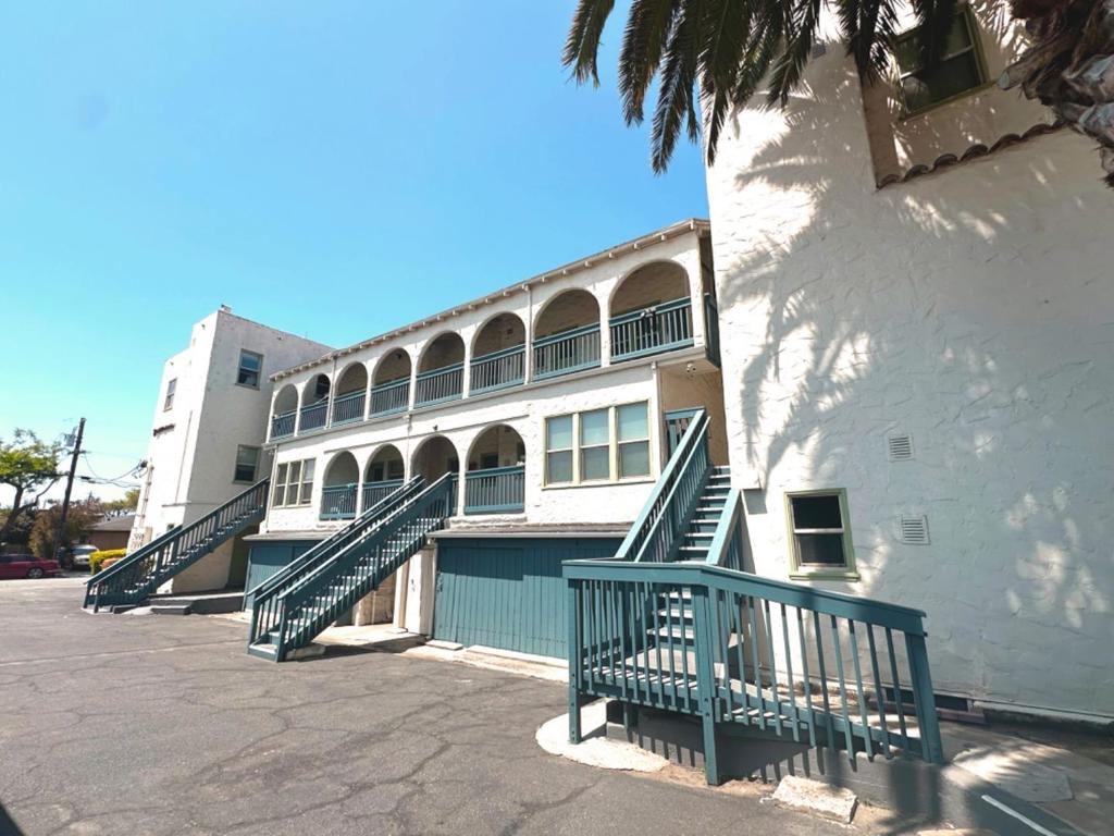 739 Pajaro & Pine Street Property Photo 4