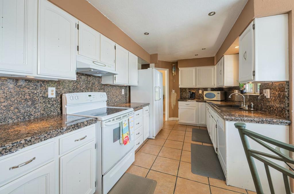 18105 Wylie Hill Lane Property Photo 10