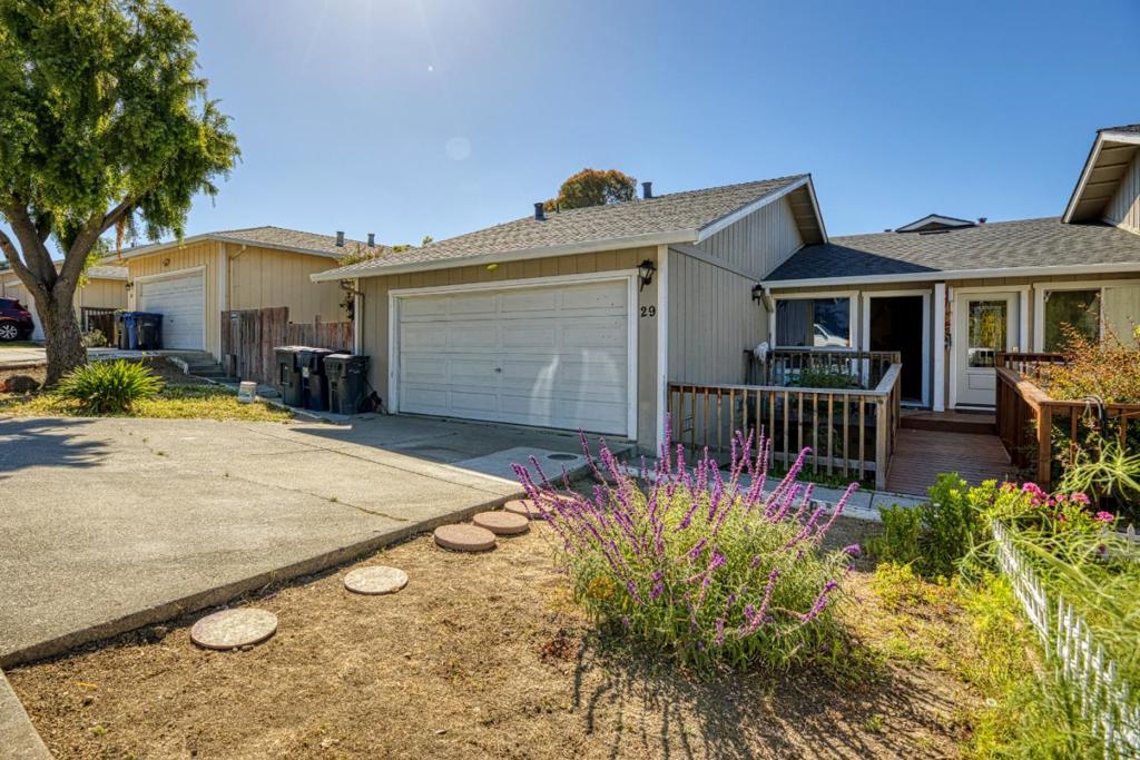 29 Altamont Drive Property Photo 1