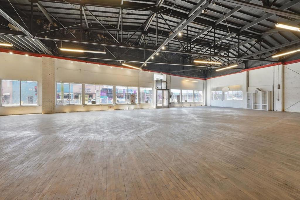 7134 International Boulevard Property Photo 4