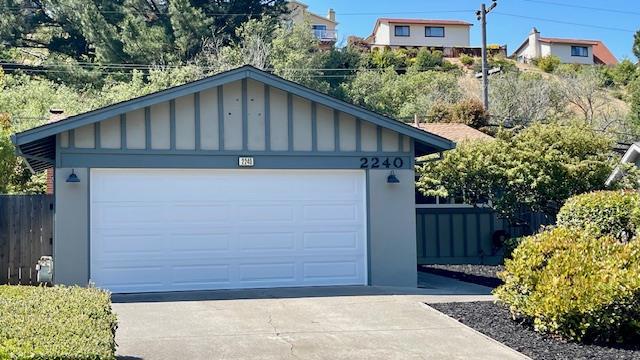 2240 Valleywood Drive Property Photo 1