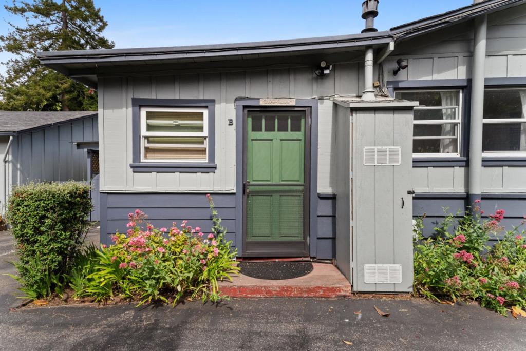 1450 Merrill Street Property Photo 4