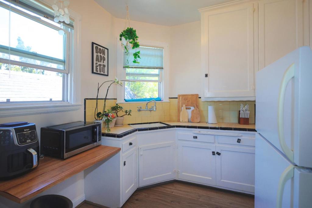 1116 Douglas Avenue Property Photo 29