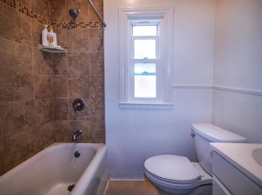 1116 Douglas Avenue Property Photo 40