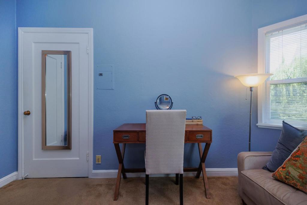 1116 Douglas Avenue Property Photo 50