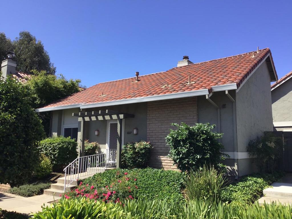 1327 Star Bush Lane Property Photo 1