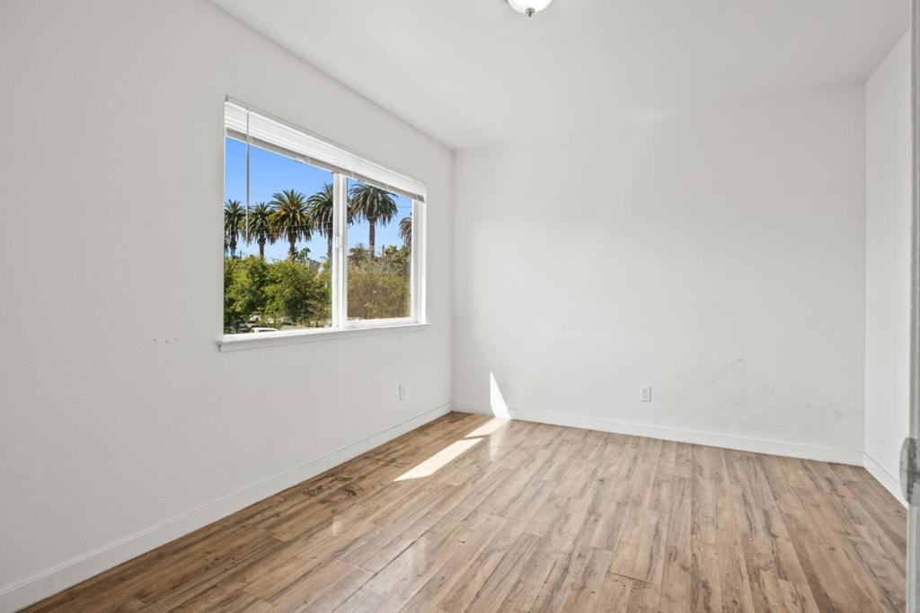 336 N 5th Street Property Photo 10