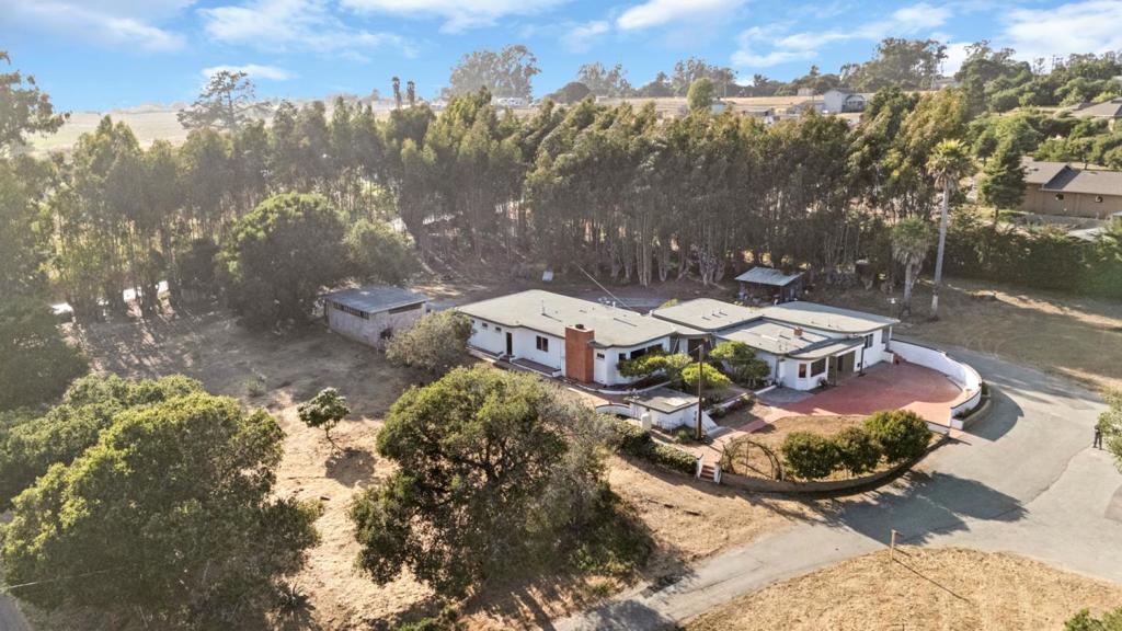 8841 Archer Road Property Photo 1