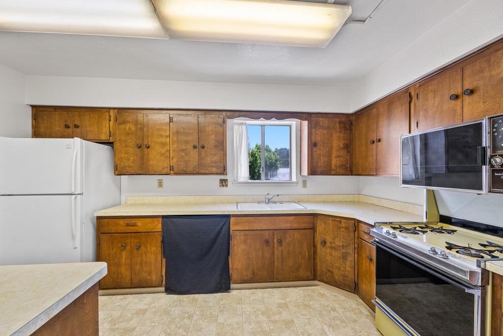 5524 Scotts Valley Drive Property Photo 28