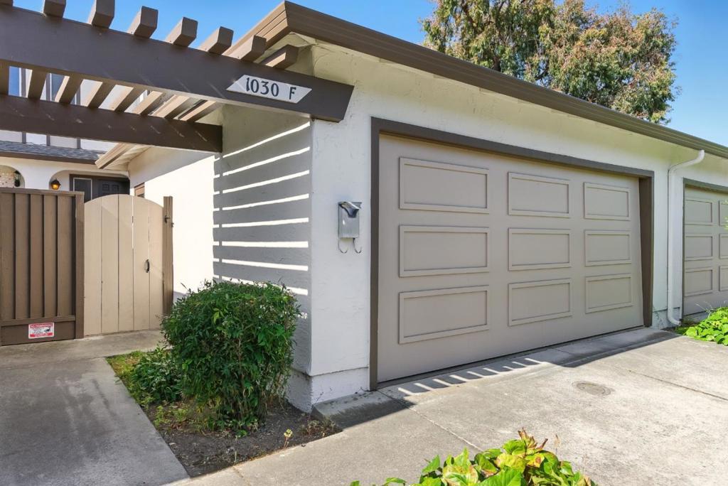 1030 Castleton Terrace F Property Photo 1