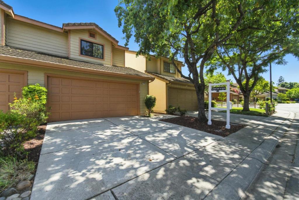 2082 Wente Way Property Photo 1