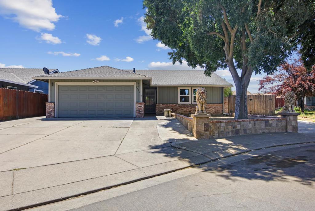 1936 Rouse Court Property Photo 1