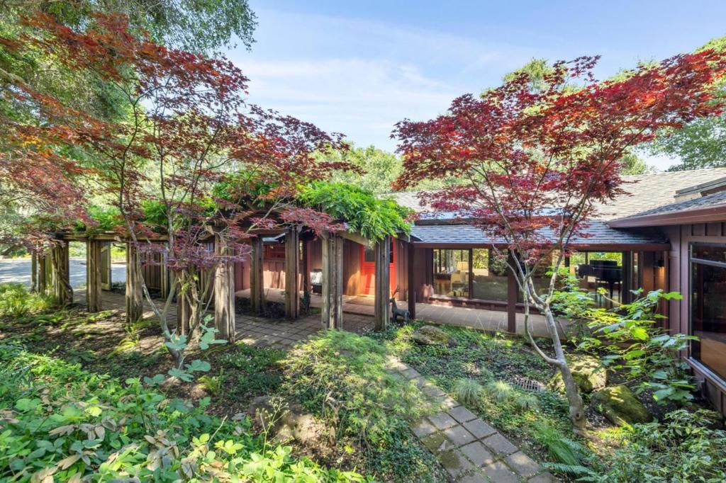 19 Preston Road Property Photo 1
