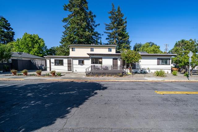 1308 Oxford Street Property Photo 1