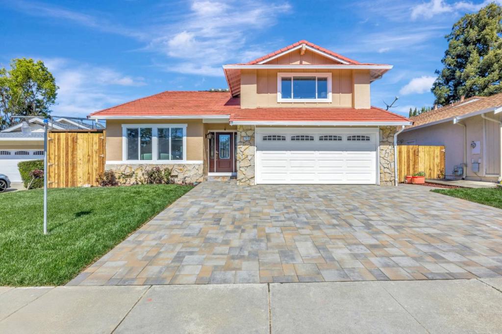 1513 Shinn Court