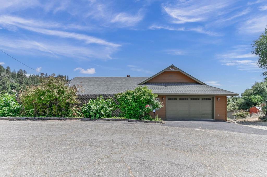 18757 Sunrise Way
