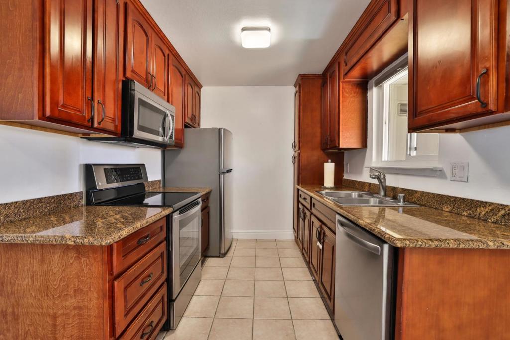 3598 Payne Avenue 8 Property Photo 1