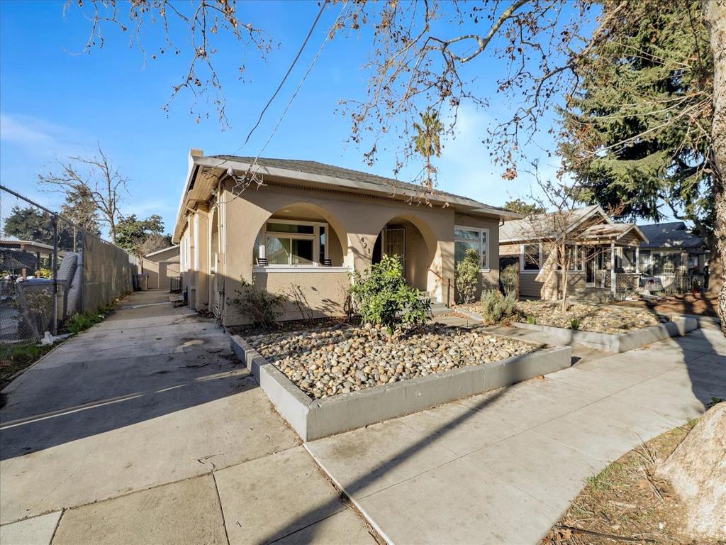 421 N 13th Street Property Photo 1