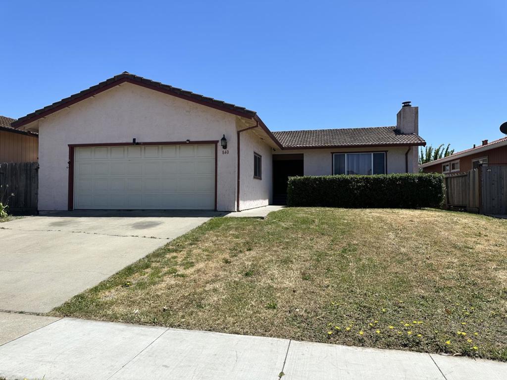 840 N Madeira Avenue Property Photo 1