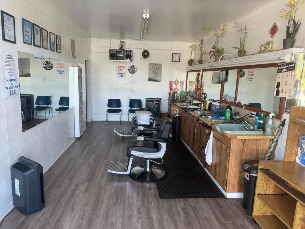 190 190 Clarendon Road Property Photo 1