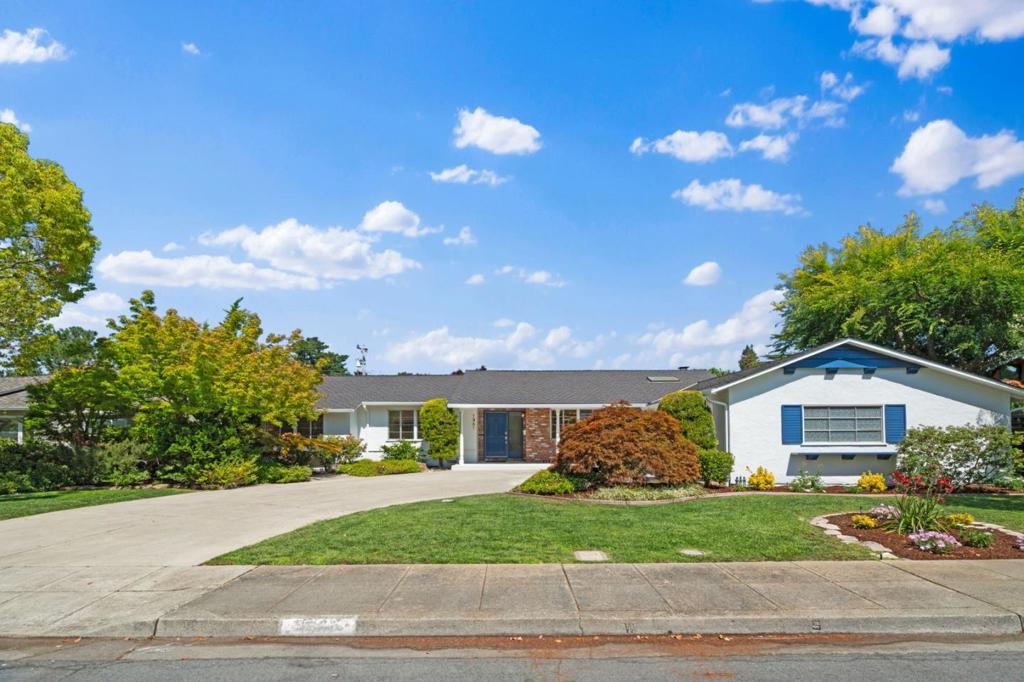 1861 Limetree Lane Property Photo 1