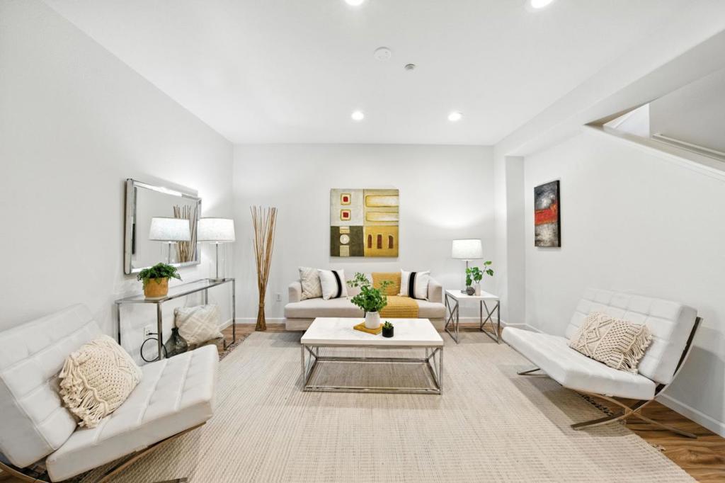 709 Modern Ice Drive Property Photo 1