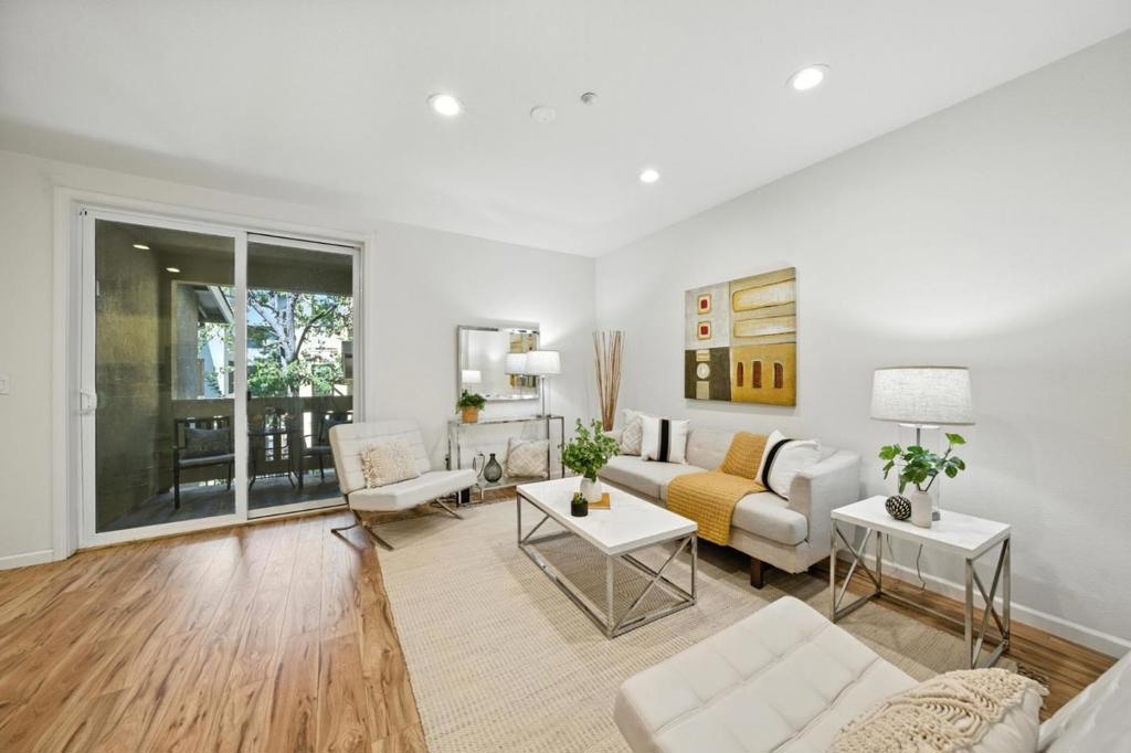 709 Modern Ice Drive Property Photo 11