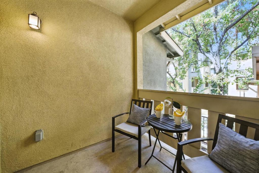 709 Modern Ice Drive Property Photo 12