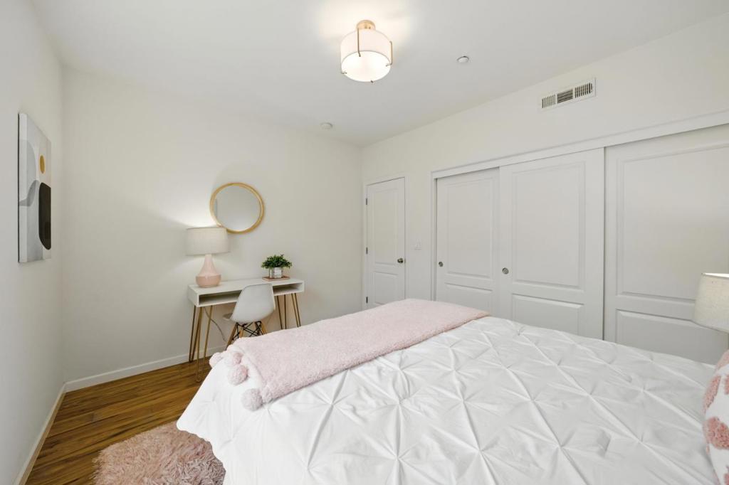 709 Modern Ice Drive Property Photo 25