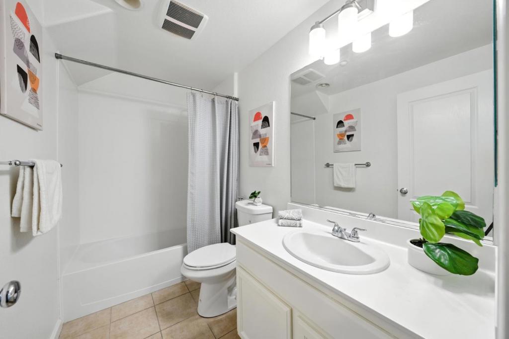 709 Modern Ice Drive Property Photo 26