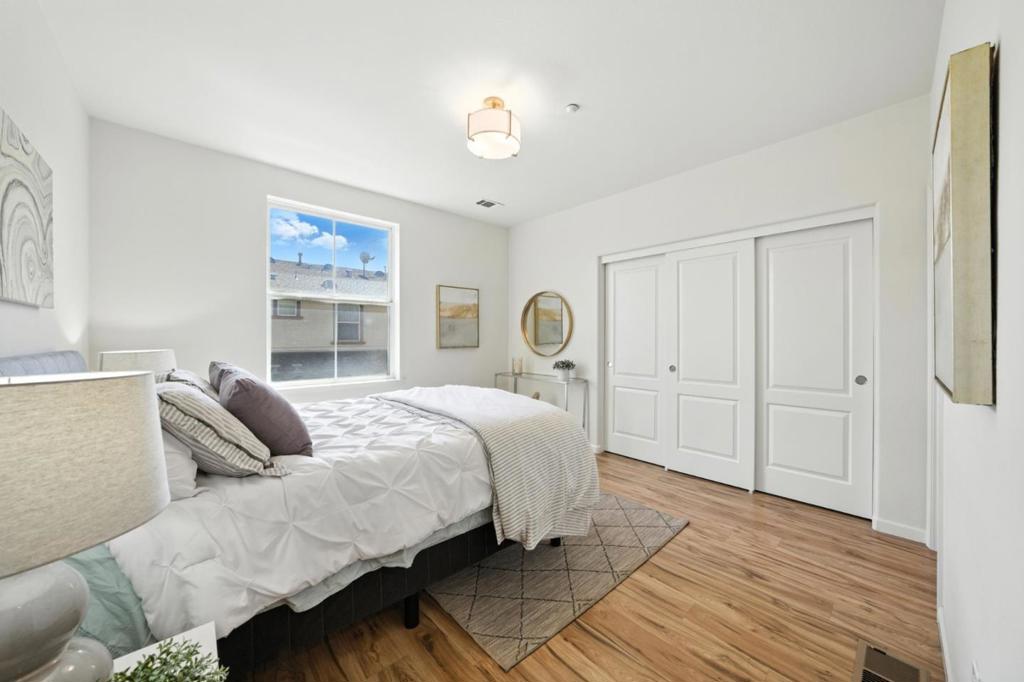 709 Modern Ice Drive Property Photo 33