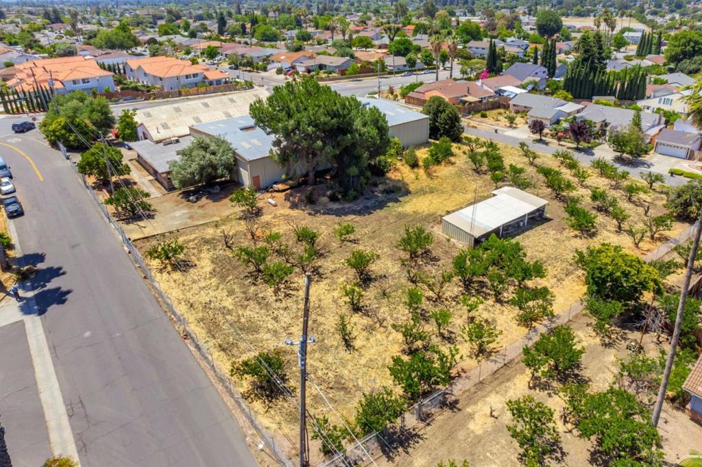 1545 Stone Creek Drive Property Photo 8