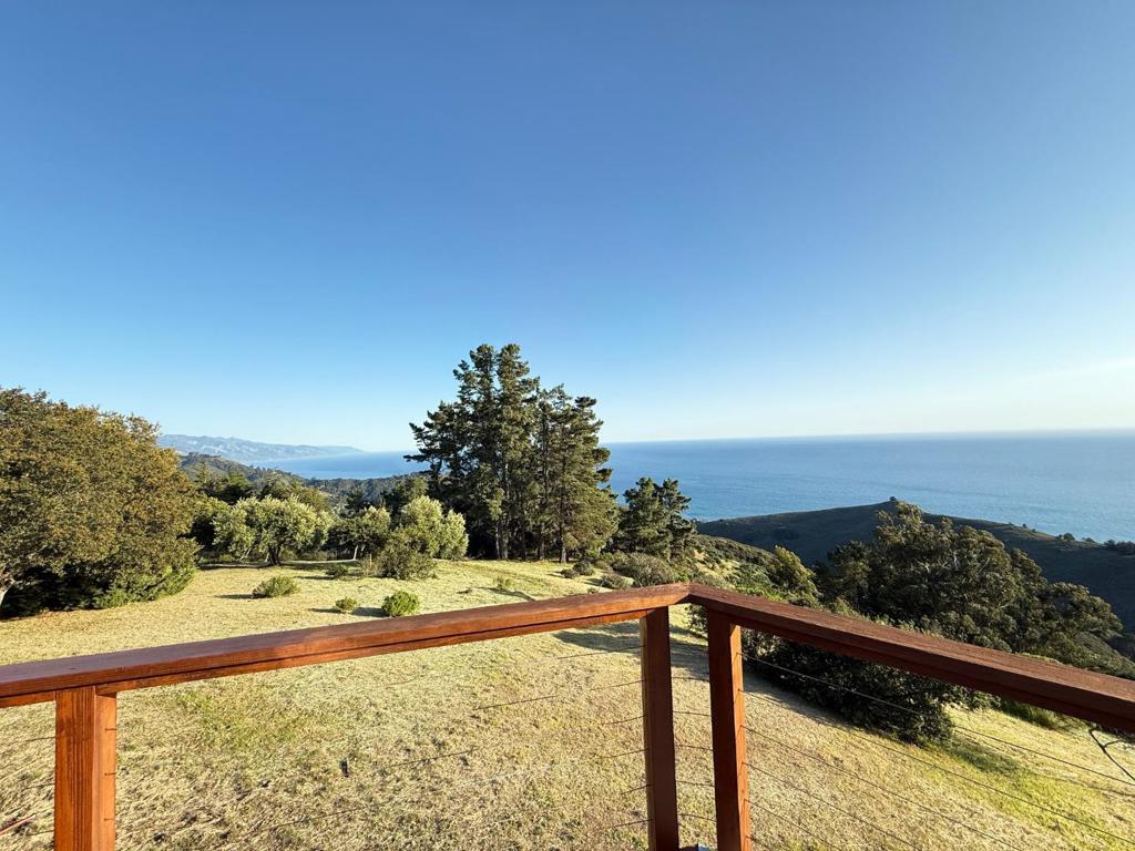 46480 Clear Ridge Road Property Photo 1