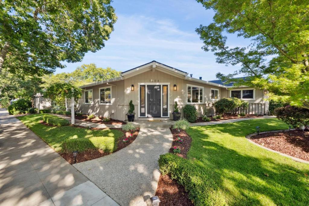 1204 Camino Pablo Property Photo 1