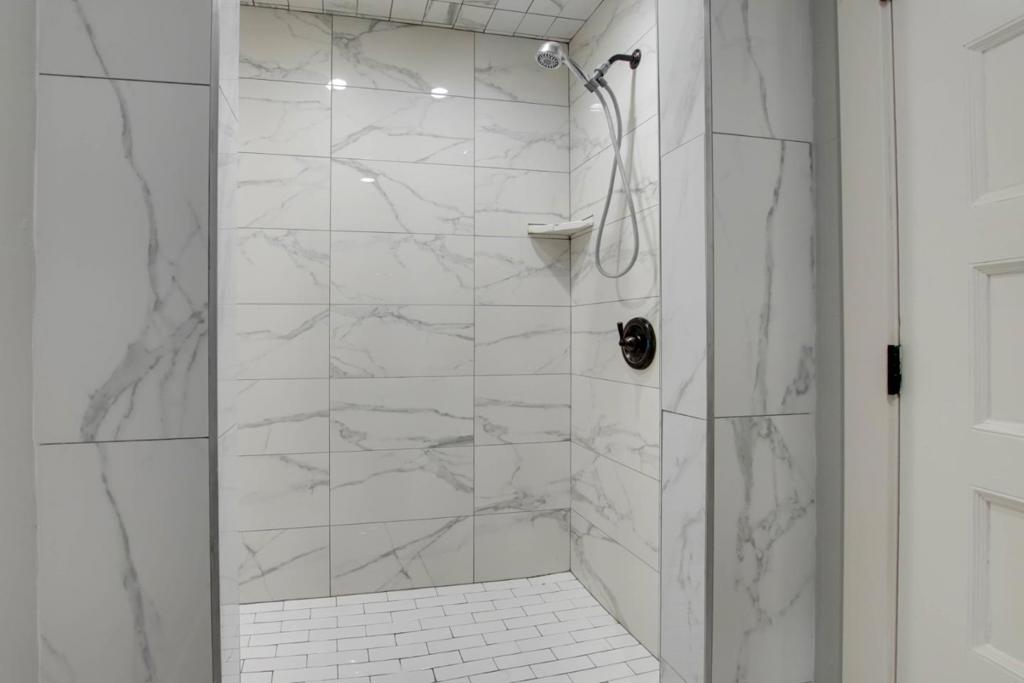 222 5th Street 101 Property Photo 12