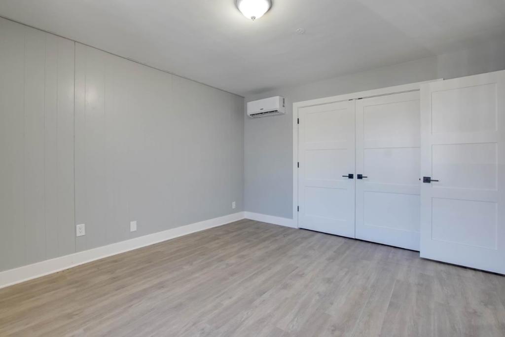 222 5th Street 101 Property Photo 13