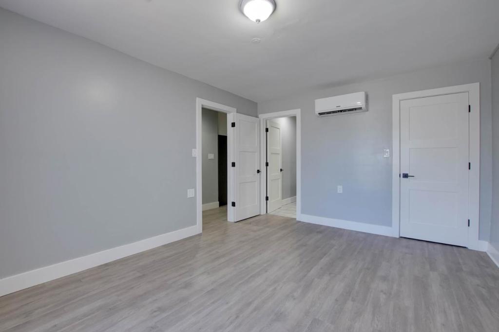 222 5th Street 101 Property Photo 14