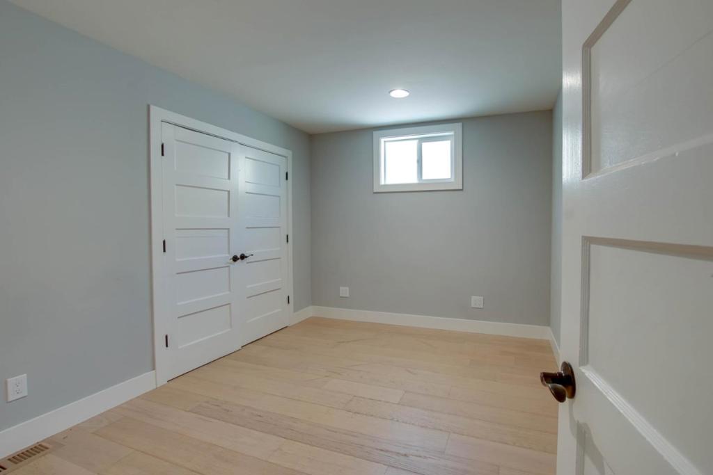 222 5th Street 101 Property Photo 24