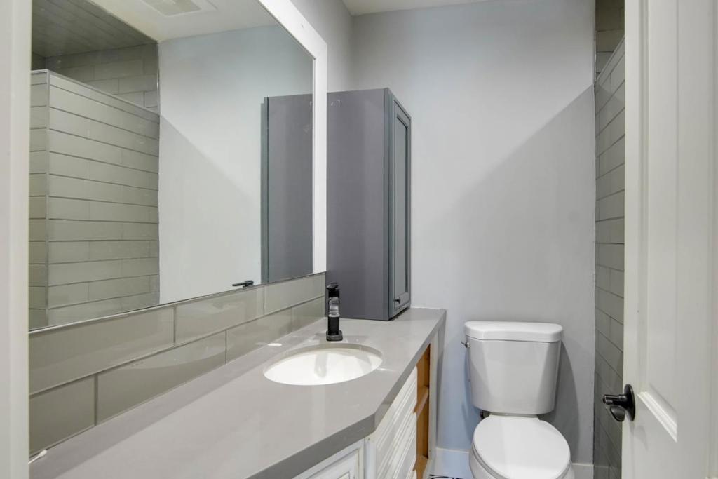 222 5th Street 101 Property Photo 28
