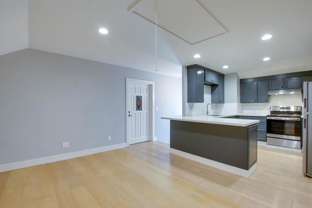 222 5th Street 101 Property Photo 34