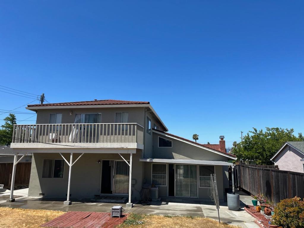 2337 Dundee Drive Property Photo 1